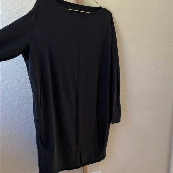 Lululemon Back in Action Long Sleeve Dress - Picture 5 of 9